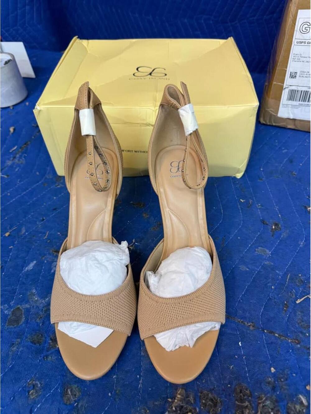 NIB Cosy Island Minimalist Ankle Strap Heeled Sandal -Taupe - 8-1/2